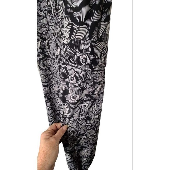 Soft Surronding Womens Pull on Tapered‎ Leg Ankle Pants Size Medium - Picture 4 of 8